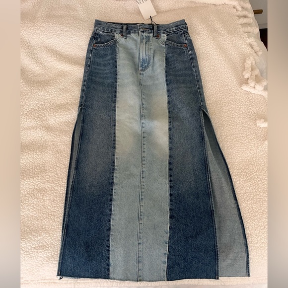 Zara Denim Maxi Skirt Size Small NWT - Picture 2 of 6